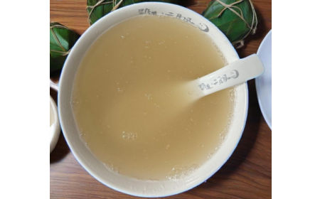 艾葉清，葛根潤：古法野生葛根粉的現(xiàn)代端午儀式感